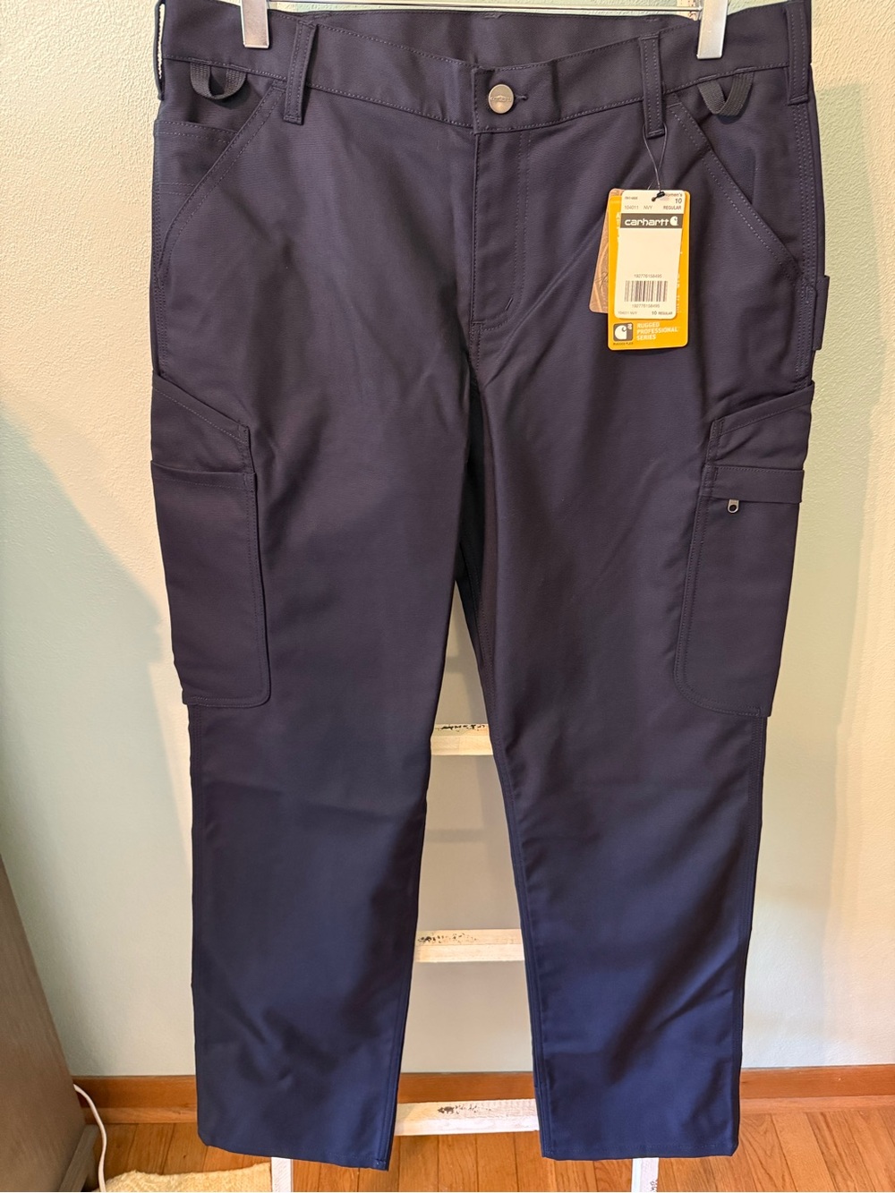 NWT Carhartt Women’s Dark Navy Cargo Work Pants Size 10 Rugged Flex Pockets